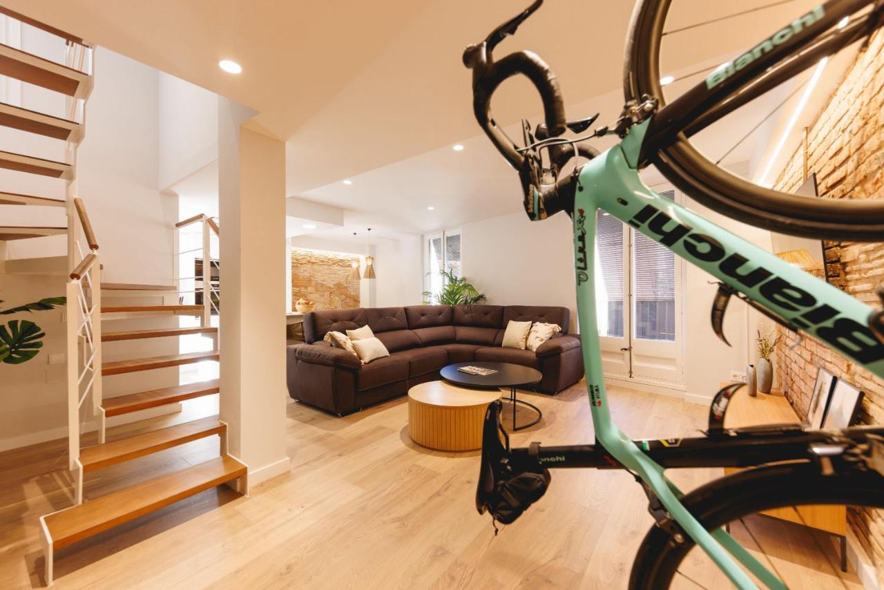 Bravissimo Cort Reial Duplex, Spacious With 3 Bedrooms Жирона Экстерьер фото