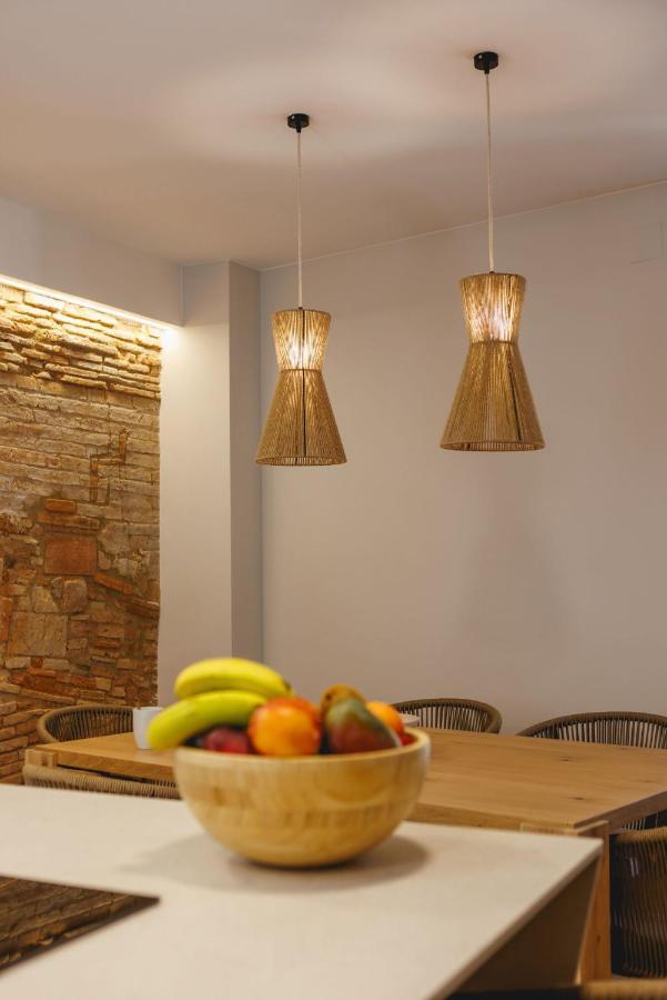 Bravissimo Cort Reial Duplex, Spacious With 3 Bedrooms Жирона Экстерьер фото