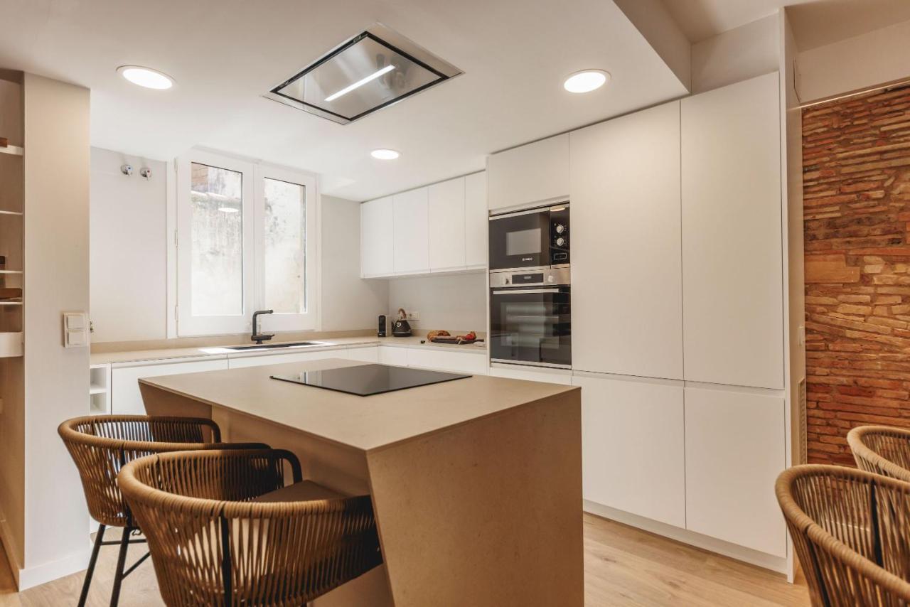 Bravissimo Cort Reial Duplex, Spacious With 3 Bedrooms Жирона Экстерьер фото