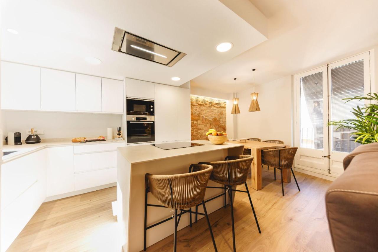 Bravissimo Cort Reial Duplex, Spacious With 3 Bedrooms Жирона Экстерьер фото