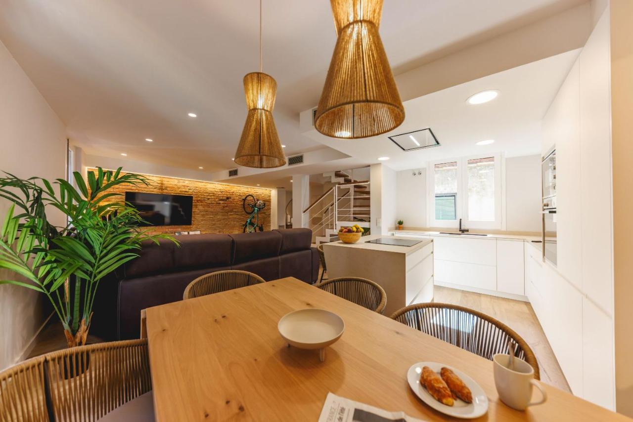 Bravissimo Cort Reial Duplex, Spacious With 3 Bedrooms Жирона Экстерьер фото